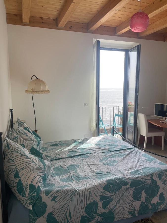 Bed and Breakfast Sunshine à Riposto Extérieur photo